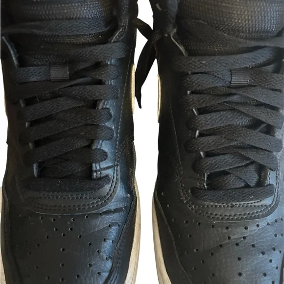 Nike Black and White High-Top Sneakers - Picture 3 of 7